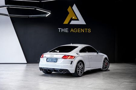 2022-Audi-TT-S-Coupe-quattro-Auto-228kW_5
