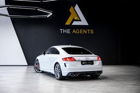 2022-Audi-TT-S-Coupe-quattro-Auto-228kW_7