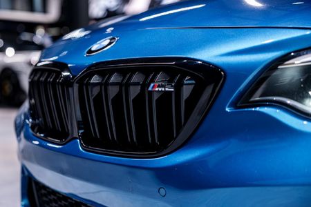 2018-BMW-M2-Competition-Auto_10