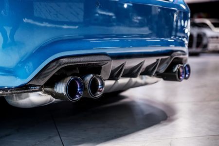 2018-BMW-M2-Competition-Auto_15