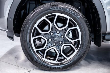 2023-Ford-Ranger-20-Bi-Turbo-Wildtrak-Double-Cab-Auto_11