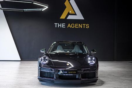 2023-Porsche-911-Turbo-S_1