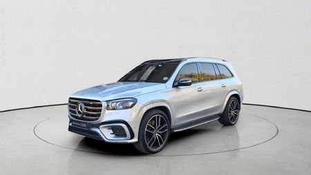 2026-Mercedes-Benz-GLS-450d-4Matic_0