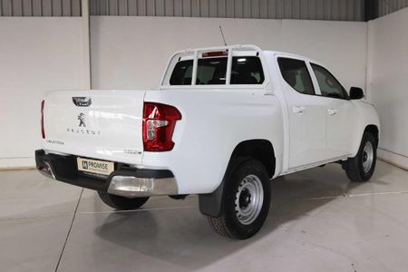 2026-Peugeot-Landtrek-19D-Active-Double-Cab-4x4_5