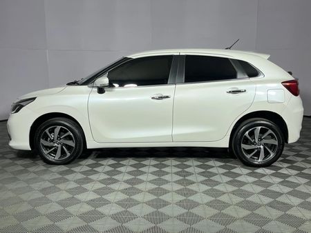 2024-Toyota-Starlet-15-XR_18