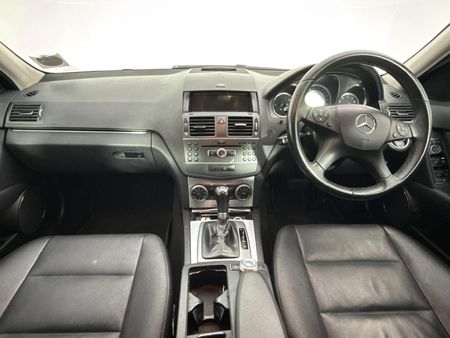 2011-Mercedes-Benz-C-Class-C-200-BE-Classic-Auto_1