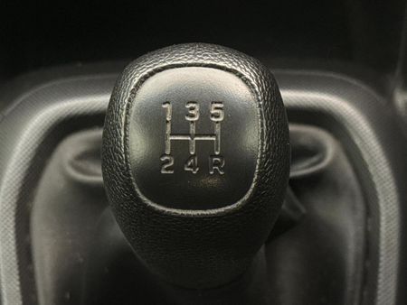 2018-Hyundai-Grand-i10-10-Motion_10