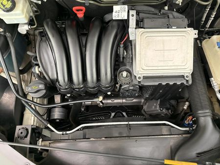 2011-Mercedes-Benz-B-Class-B-180-Auto_11