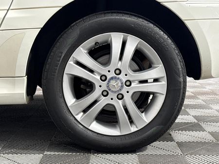 2011-Mercedes-Benz-B-Class-B-180-Auto_6