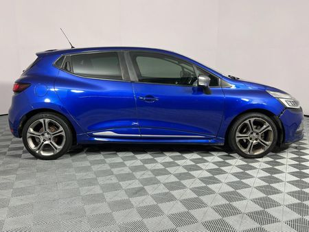 2017-Renault-Clio-IV-12T-GT-Line-88kW_11