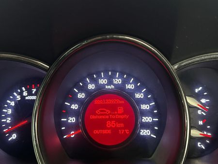 2017-Kia-Rio-14-Tec-5-dr_2