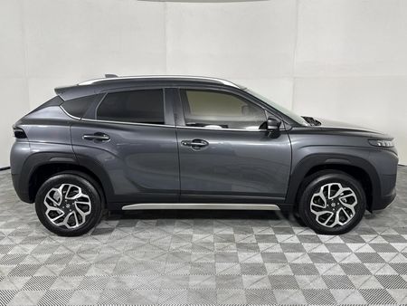 2024-Suzuki-Fronx-15-GLX_16