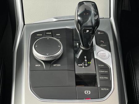 2019-BMW-3-Series-320i-M-Sport-Launch-Edition_10