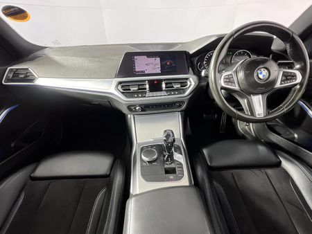 2019-BMW-3-Series-320i-M-Sport-Launch-Edition_1