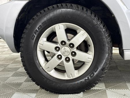 2007-Mitsubishi-Pajero-38-V6-GLS-SWB-Auto_3