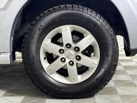 2007-Mitsubishi-Pajero-38-V6-GLS-SWB-Auto_5