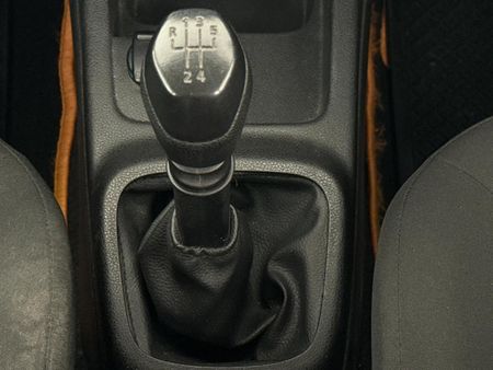 2018-Renault-Kwid-10-Expression_9