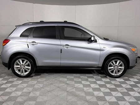 2014-Mitsubishi-ASX-20-GLX-Sport_15