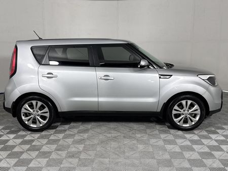 2018-Kia-Soul-16-Start_15