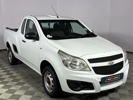 2014-Chevrolet-Utility-14-AC_11