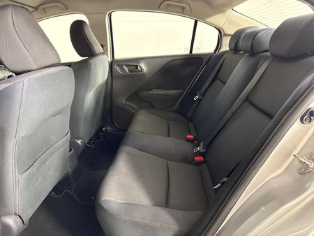 2016-Honda-Ballade-15-Trend-Auto_3