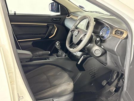 2022-Renault-Kiger-10T-Zen_9