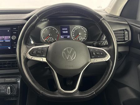 2020-Volkswagen-T-Cross-10-TSI-Comfortline_12