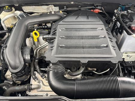 2020-Volkswagen-T-Cross-10-TSI-Comfortline_13
