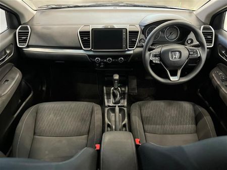 2024-Honda-Ballade-15-comfort-Auto_9