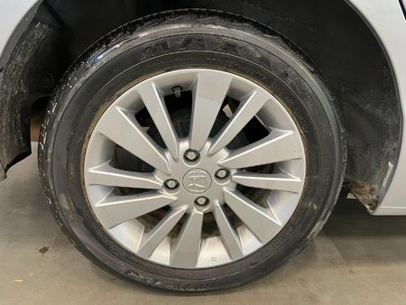 2024-Honda-Ballade-15-comfort-Auto_8