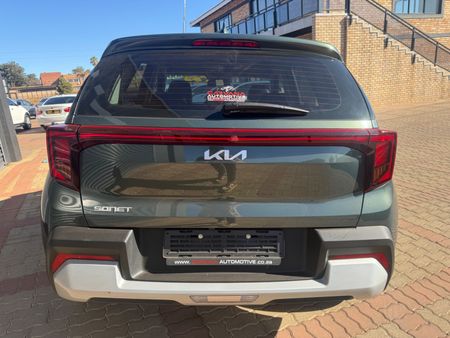 2025-Kia-Sonet-15-LX-Auto_4