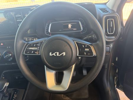 2025-Kia-Sonet-15-LX-Auto_7
