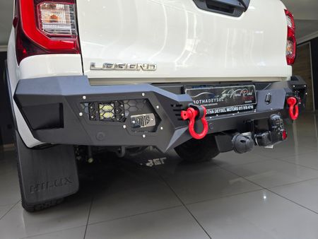 2022-Toyota-Hilux-28-GD-6-Raised-Body-Legend-4x4-Auto-Double-Cab_15