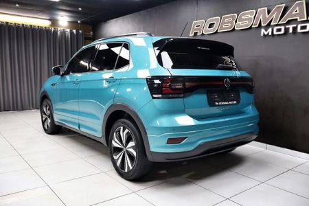 2023-Volkswagen-T-Cross-10-TSI-Comfortline_4
