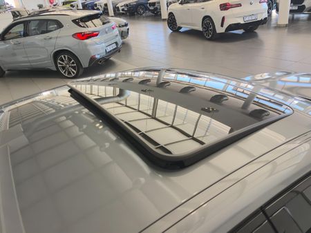 2024-BMW-3-Series-320d-Mzansi-Edition-Auto_9