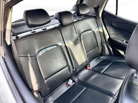 2021-Hyundai-Grand-i10-10-Fluid_14