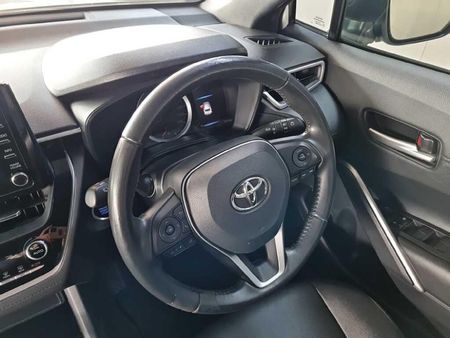 2022-Toyota-Corolla-Cross-18-XS_14