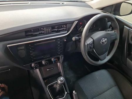 2022-Toyota-Corolla-Quest-18-Plus_13