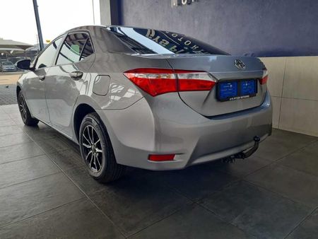 2022-Toyota-Corolla-Quest-18-Plus_2