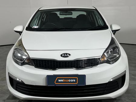 2016-Kia-Rio-12-5-dr_6