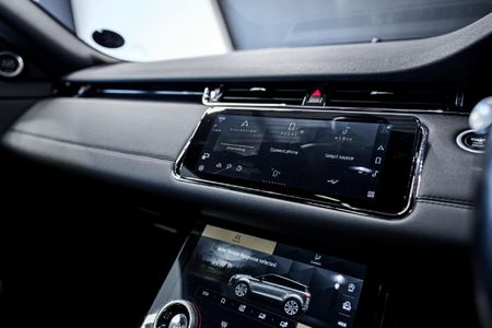 2022-Land-Rover-Range-Rover-Evoque-20D-SE-R-Dynamic-D200-147kW_26