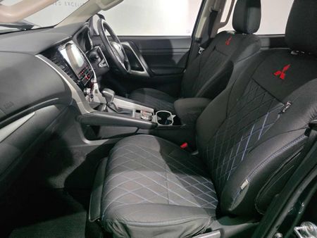 2023-Mitsubishi-Pajero-Sport-24D-4x4-Exceed-Auto_16