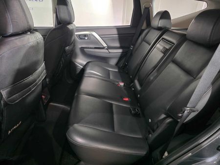 2023-Mitsubishi-Pajero-Sport-24D-4x4-Exceed-Auto_17