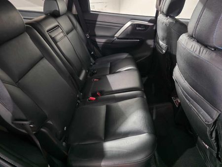 2023-Mitsubishi-Pajero-Sport-24D-4x4-Exceed-Auto_18