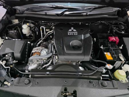 2023-Mitsubishi-Pajero-Sport-24D-4x4-Exceed-Auto_19