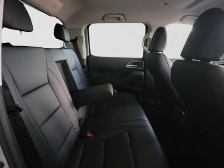 2026-GWM-P-Series-P300-24TD-LS-Auto-Double-Cab_15