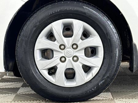 2017-Hyundai-i20-12-Motion_4