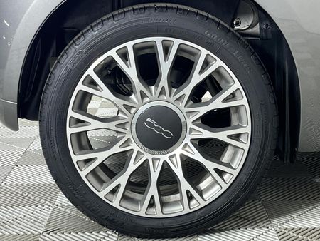 2023-Fiat-500-900T-Dolcevita-Auto_12