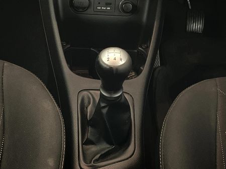 2013-Kia-Picanto-12-EX_10