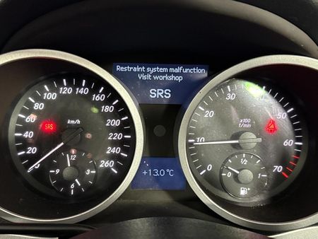 2007-Mercedes-Benz-SLK-200-Kompressor_1